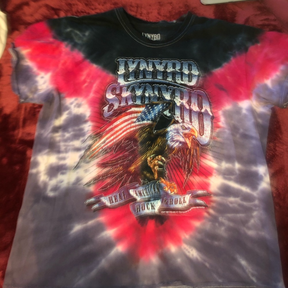 Tie dye Lynyrd Skynyrd t shirt!! Size small